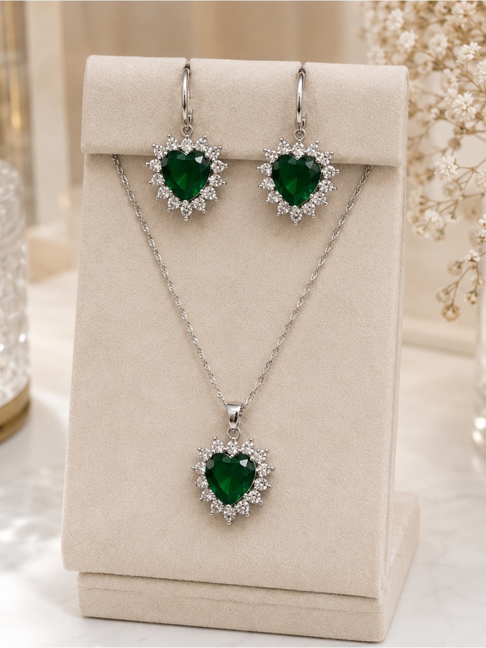 925 Elegant Green Heart Jewelry Set